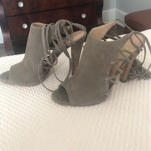 Banana Republic heels